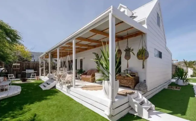 Tiny House Rentals